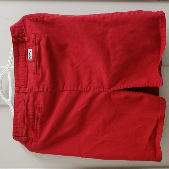 Women's red Hurley knee-lenth skirt size 5. - Picture 4 of 5